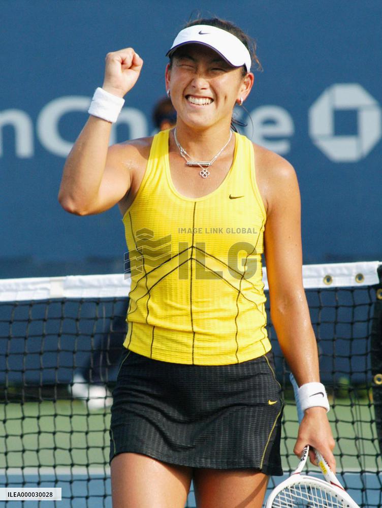 Sugiyama through to U.S. Open 3rd round