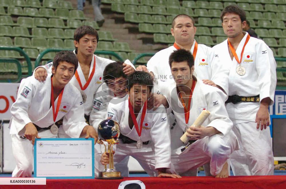 Japan denied men's team gold at world judo championships