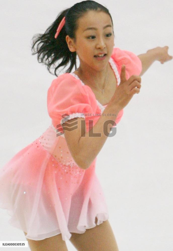 Japan's Asada finishes 2nd in Cup of China