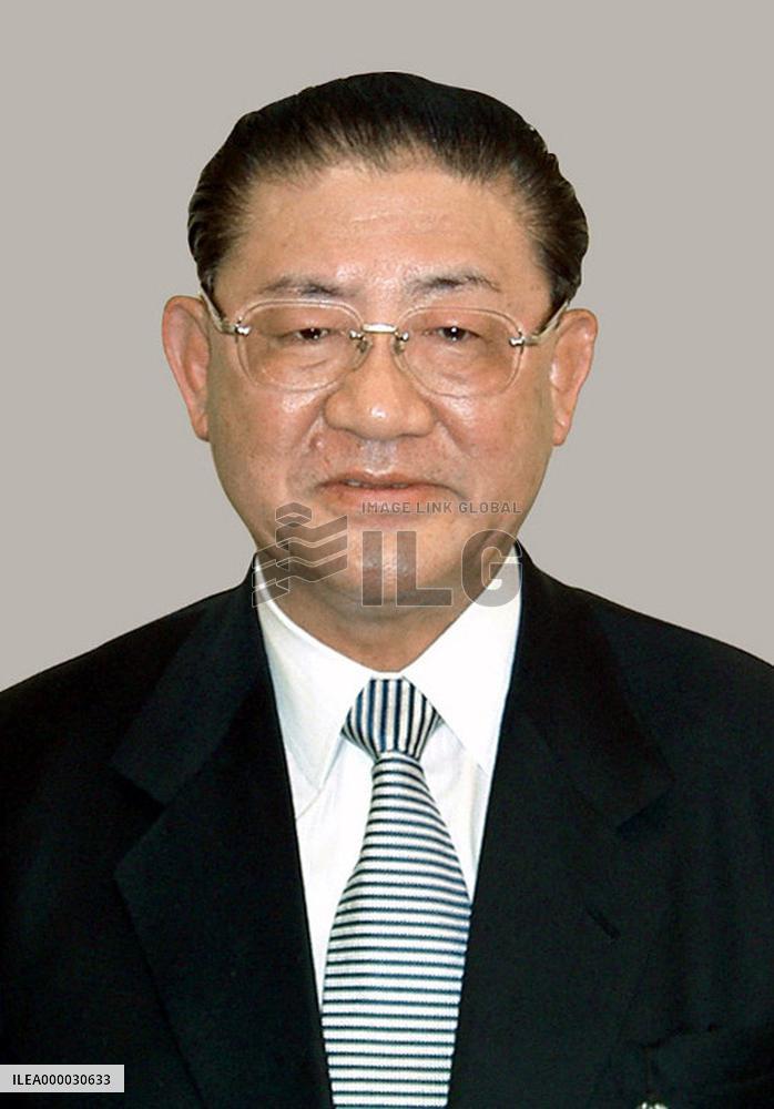 50-50 chance for Koizumi's 3rd visit to N. Korea, Yamasaki says