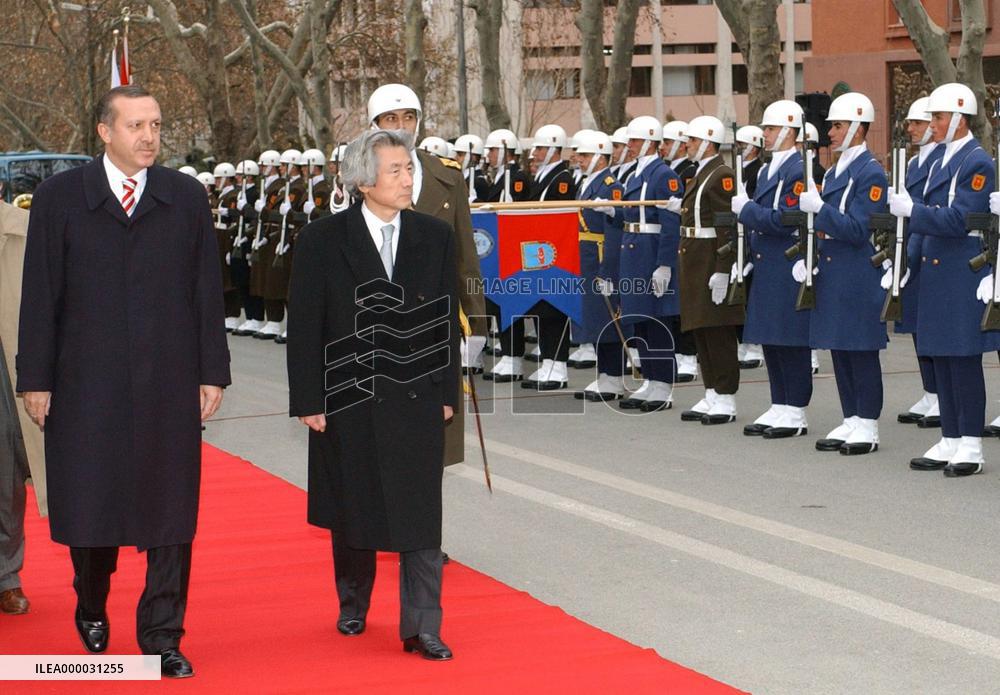 Japan, Turkey agree to counter Iran's nuclear research resumptio