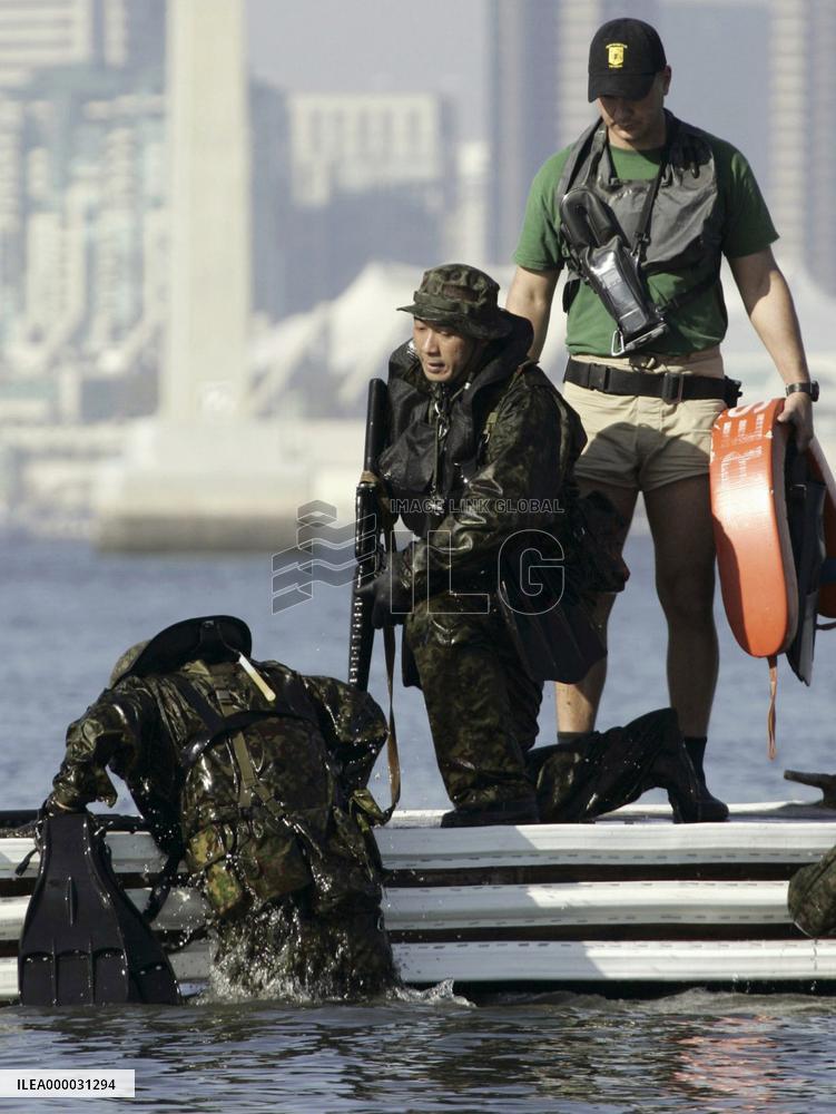 Japan, U.S. troops hold 1st joint exercise for island defense