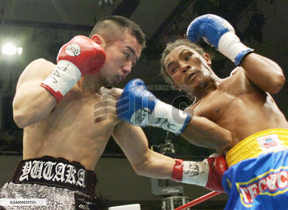 Niida retains WBA minimumweight title by decision
