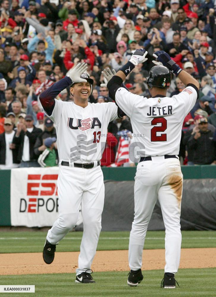 Alex Rodriguez's 9th-inning single lifts U.S. over Japan