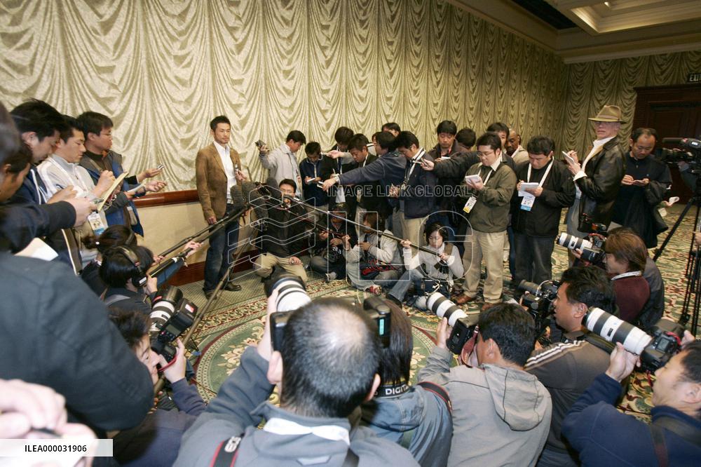 Ichiro Oh meets the press after U.S.A. lost to Mexico