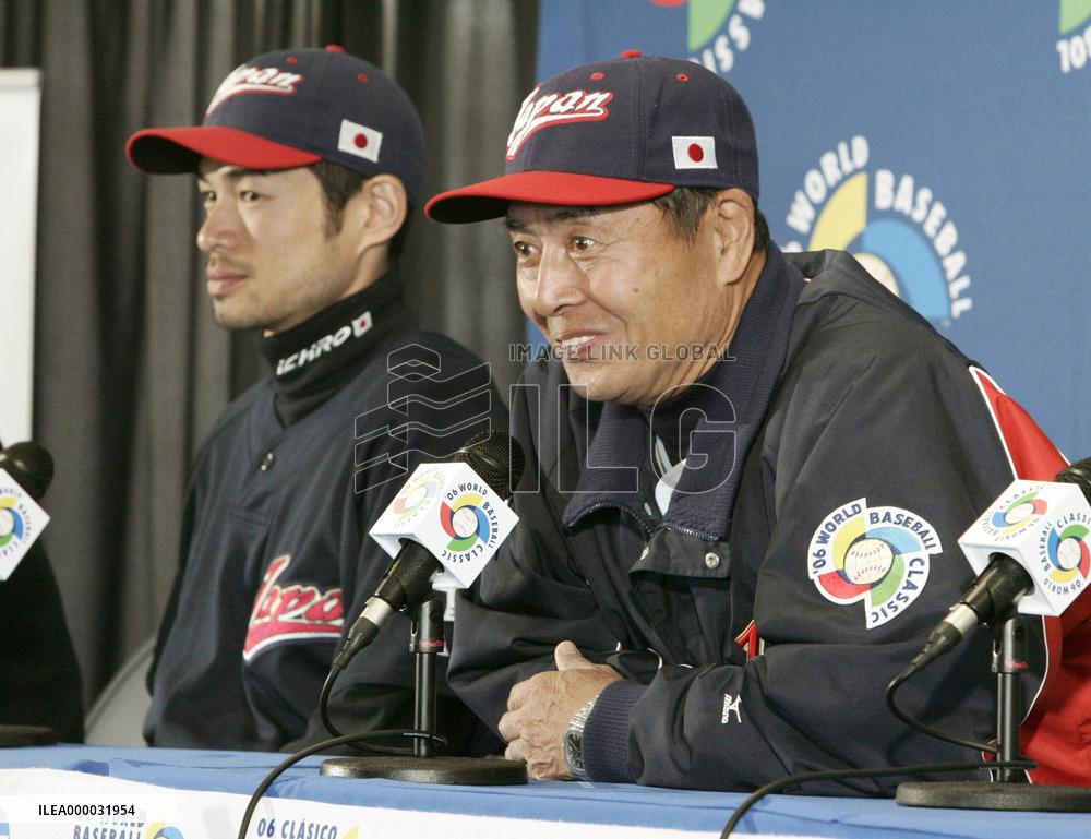 Ichiro welcomes hecklers, proud to represent Japan at WBC