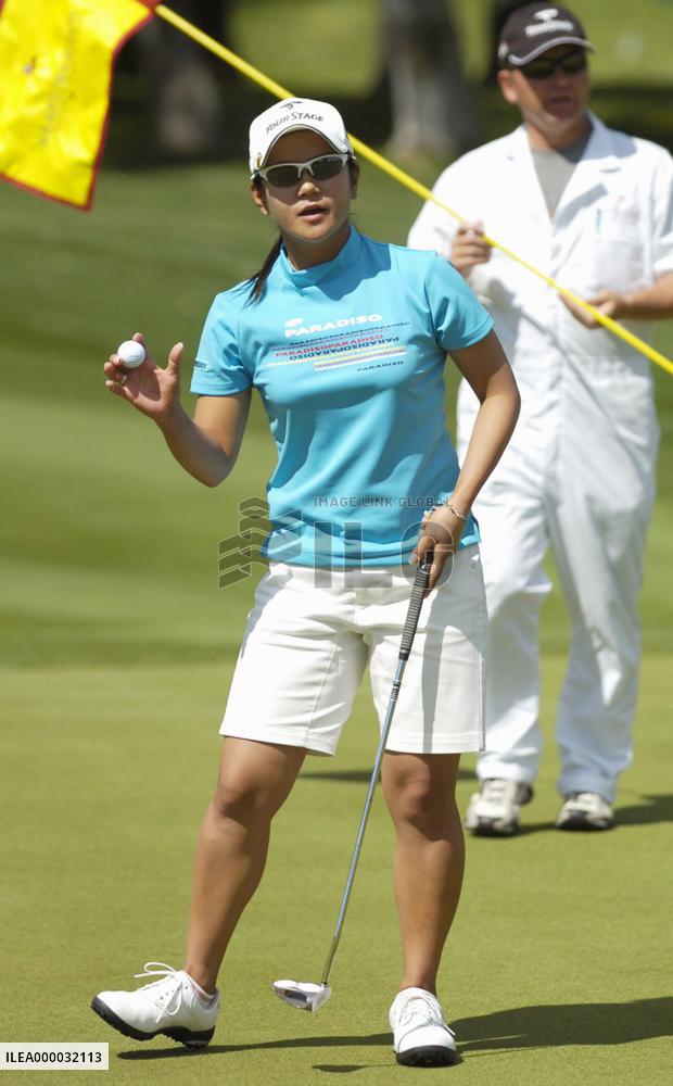 Fudo, Miyazato move up at Kraft Nabisco C'ship