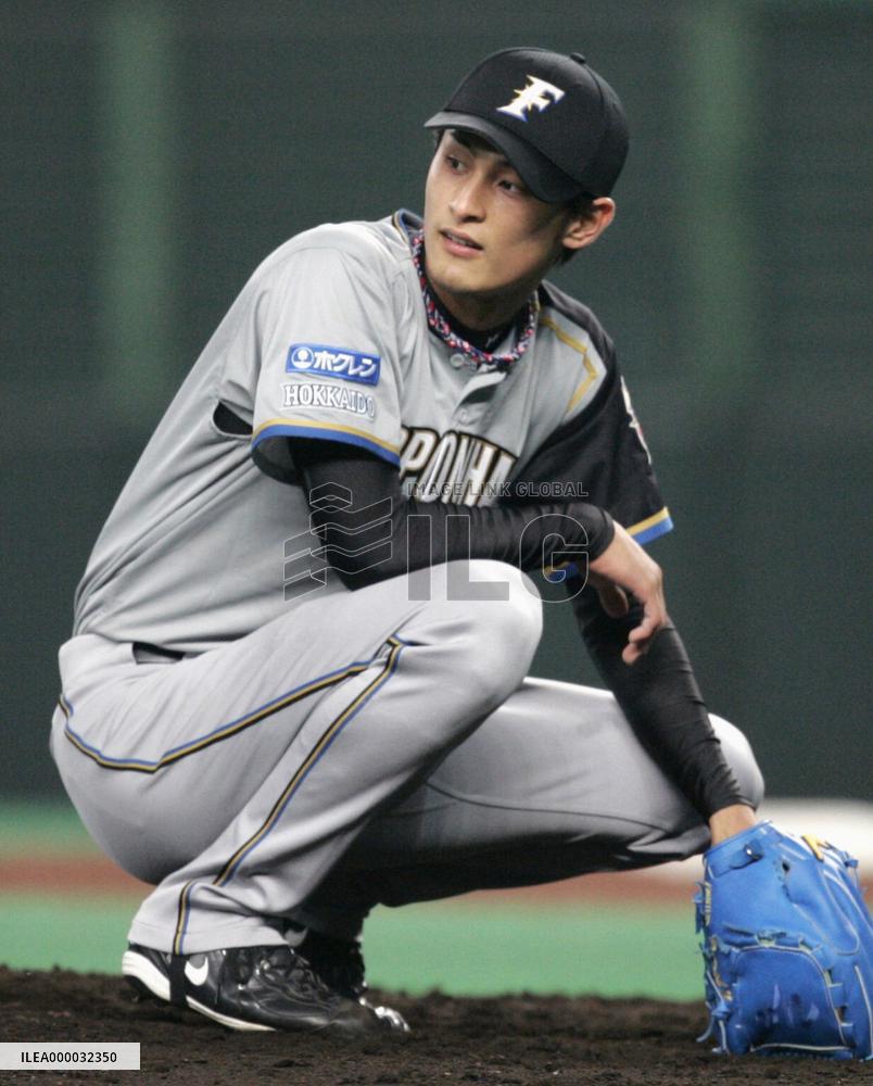 Darvish knocked out in 7th inning