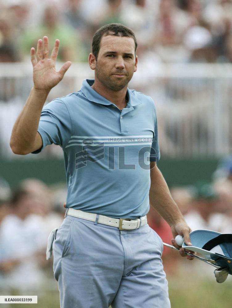 Garcia, DiMarco, Els chase Woods in British Open