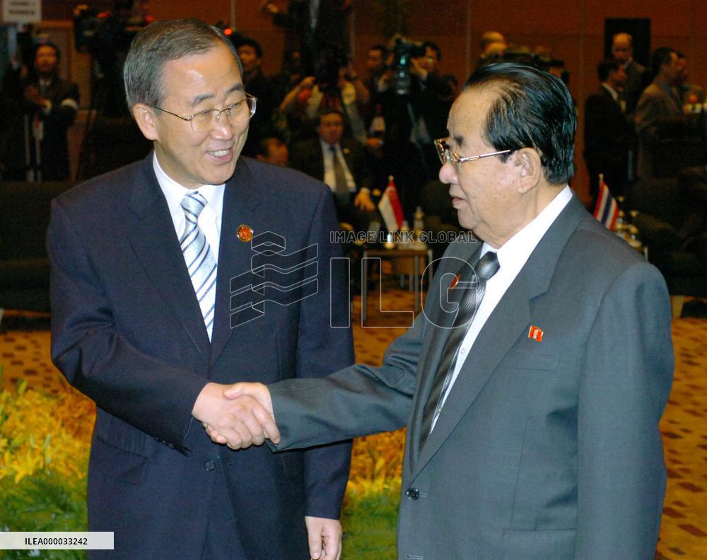 Foreign ministers at ASEAN Regional Forum