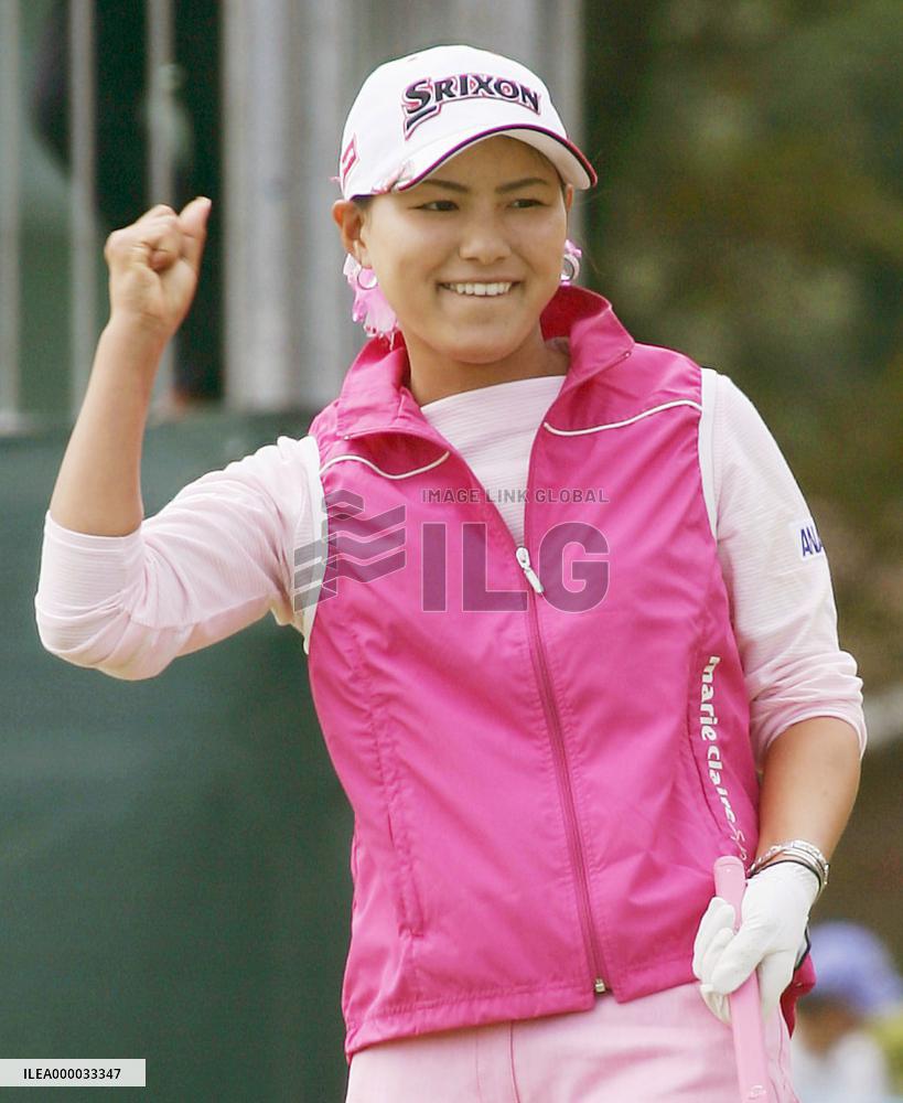 Miyazato surges to 9th-place finish at Women's British Open