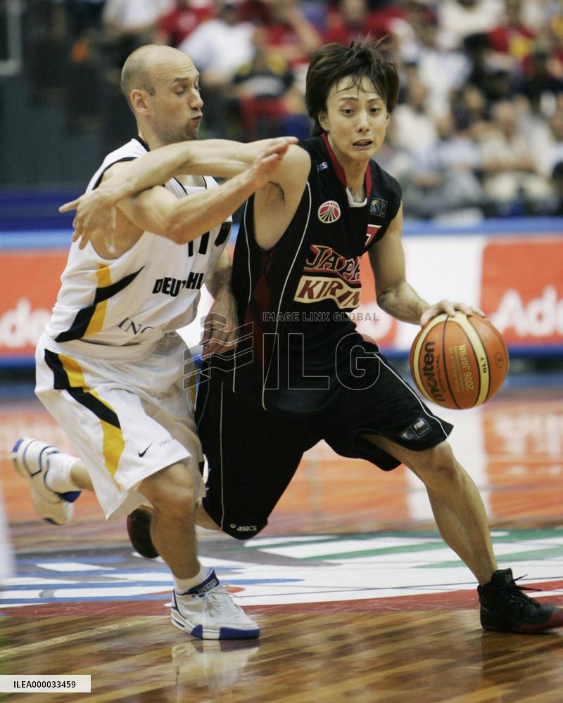 Germany beat Japan 81-70 at basketball world championships