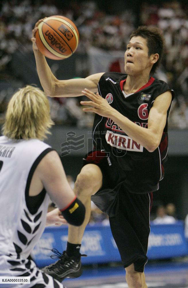 New Zealand beats Japan 60-57 at World Basketball Championships