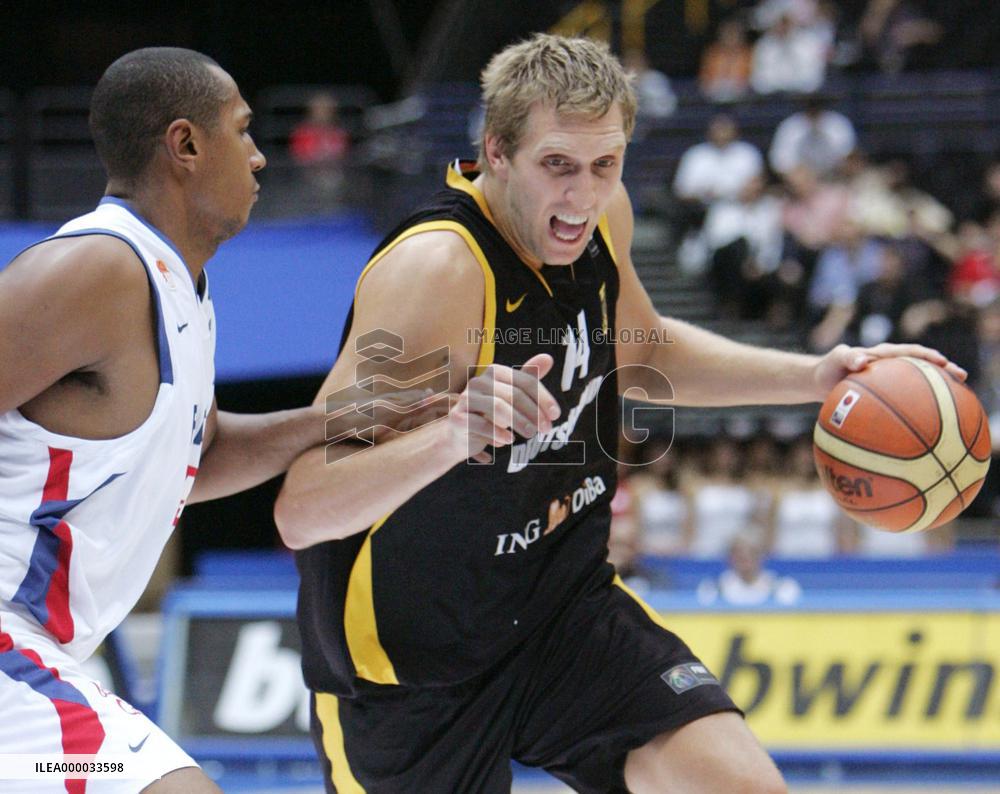 France beats Germany in World Basketball Championship