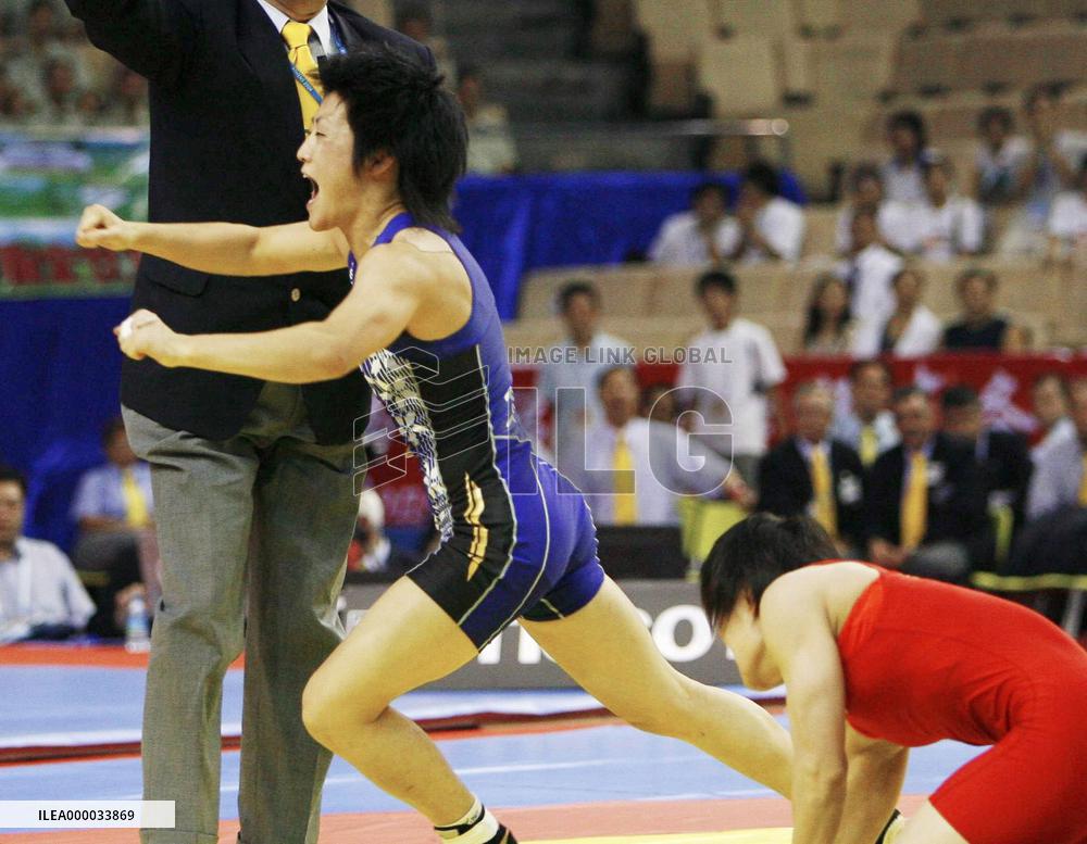 Chiharu Icho wins women's 48-kg title at worlds