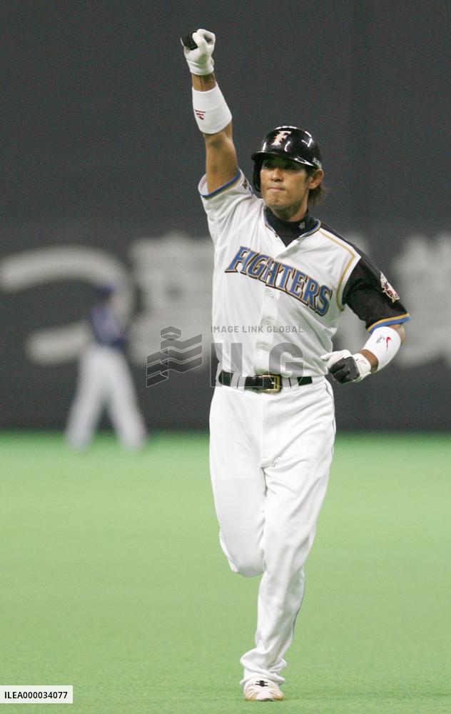 Fighters beat Dragons to win Japan Series