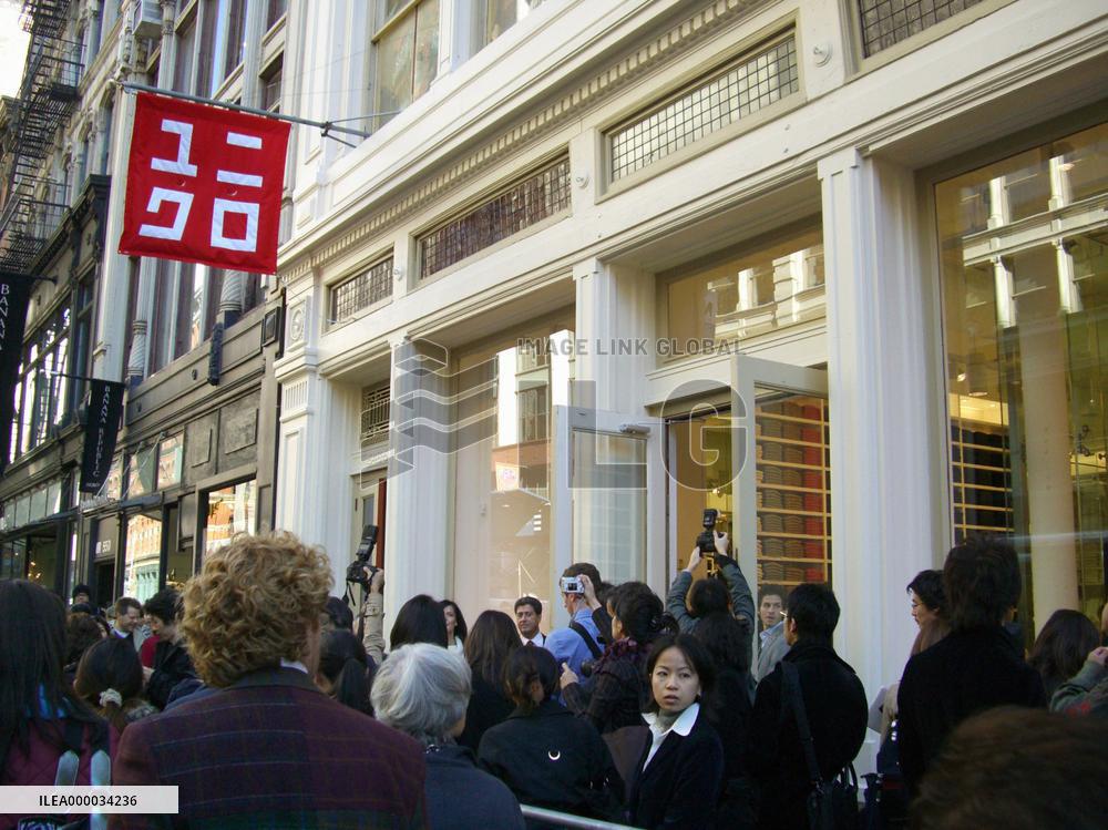 Uniqlo opens flagship store for full-scale foray into U.S.
