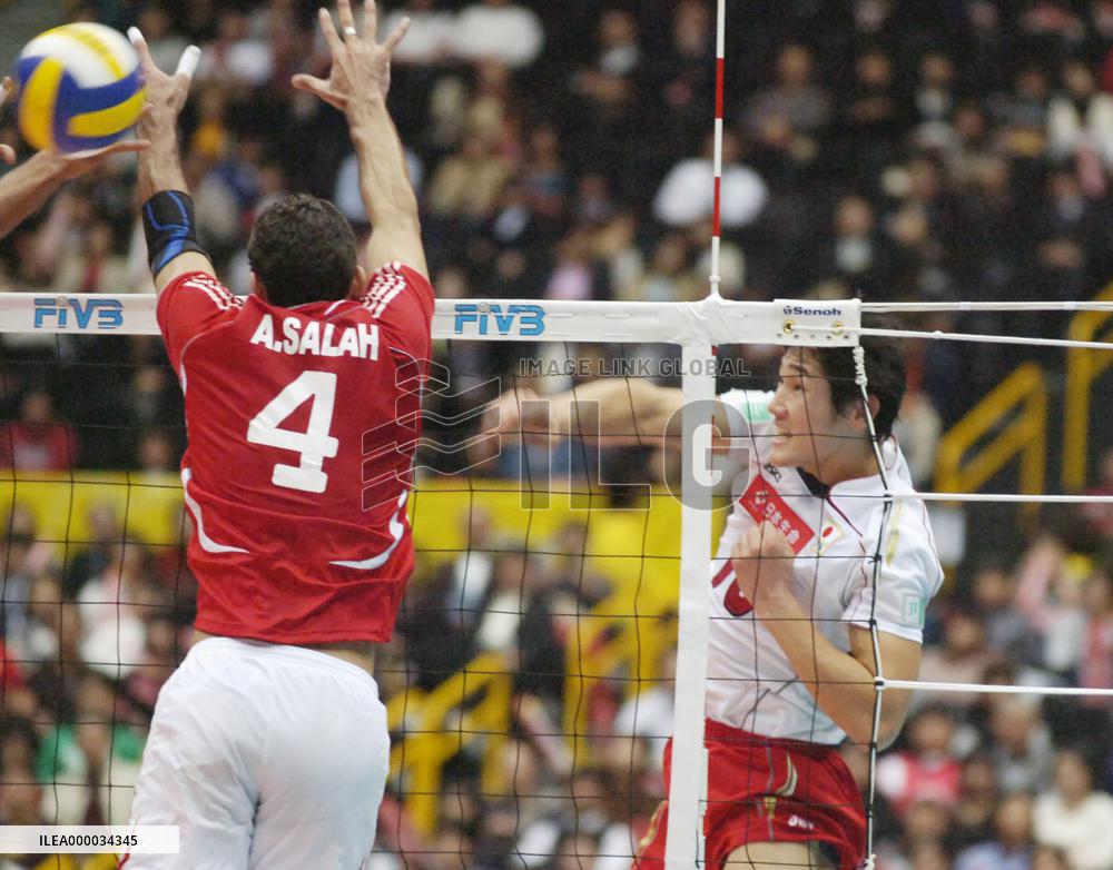 Japan off to winning start at men's world championship
