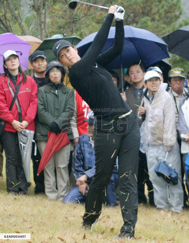 Wie off to disastrous start at Casio World Open