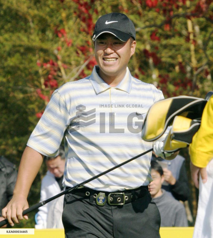 Haraguchi in lead Casio World Open