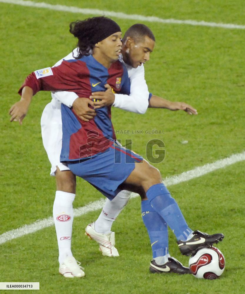Brazil's Inter stun Barcelona to win Club World Cup