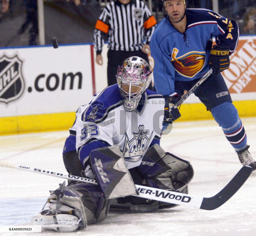 Fukufuji makes shaky 1st NHL start in Kings defeat