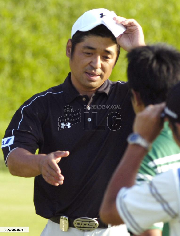 Izawa leads after 2 rounds at Japan PGA Championship