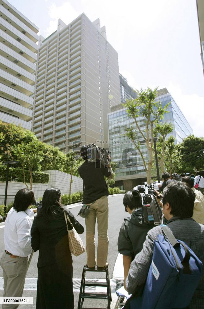 Farm minister Matsuoka commits suicide