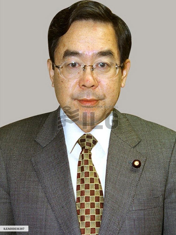 Komeito ousts senior member who calls the party 'totalitarian'