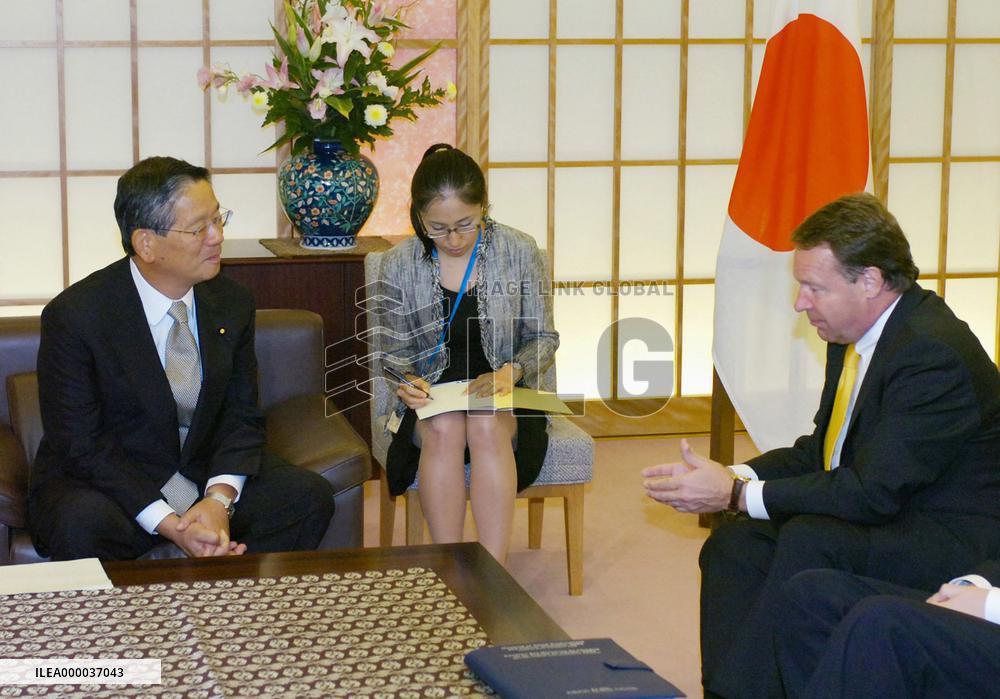 Japan should be permanent member of U.N. Security Council: Finla