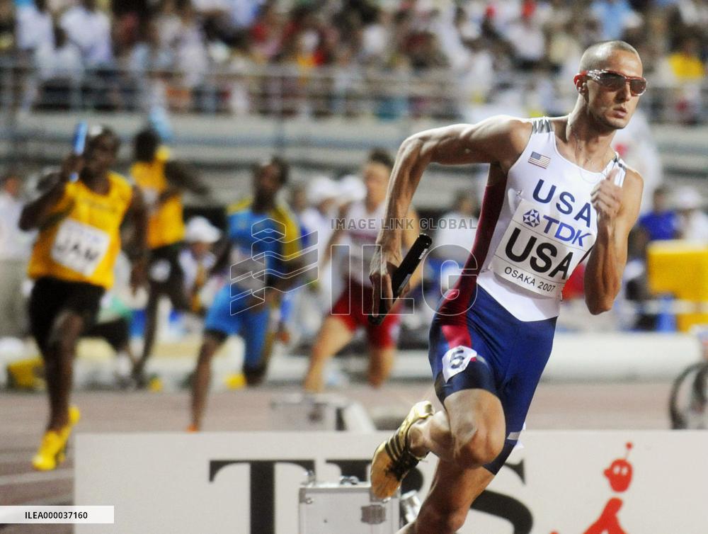 U.S. wins men's 4x400-meter relay