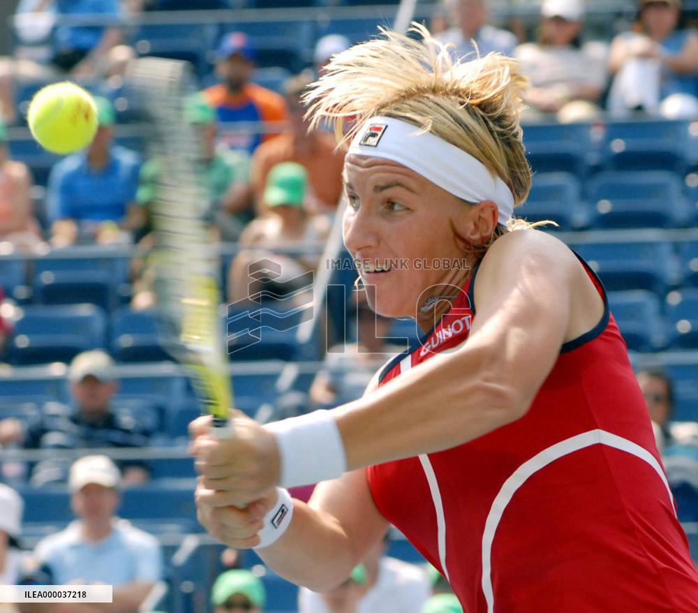 Russia's Kuznetsova advances to U.S. Open final