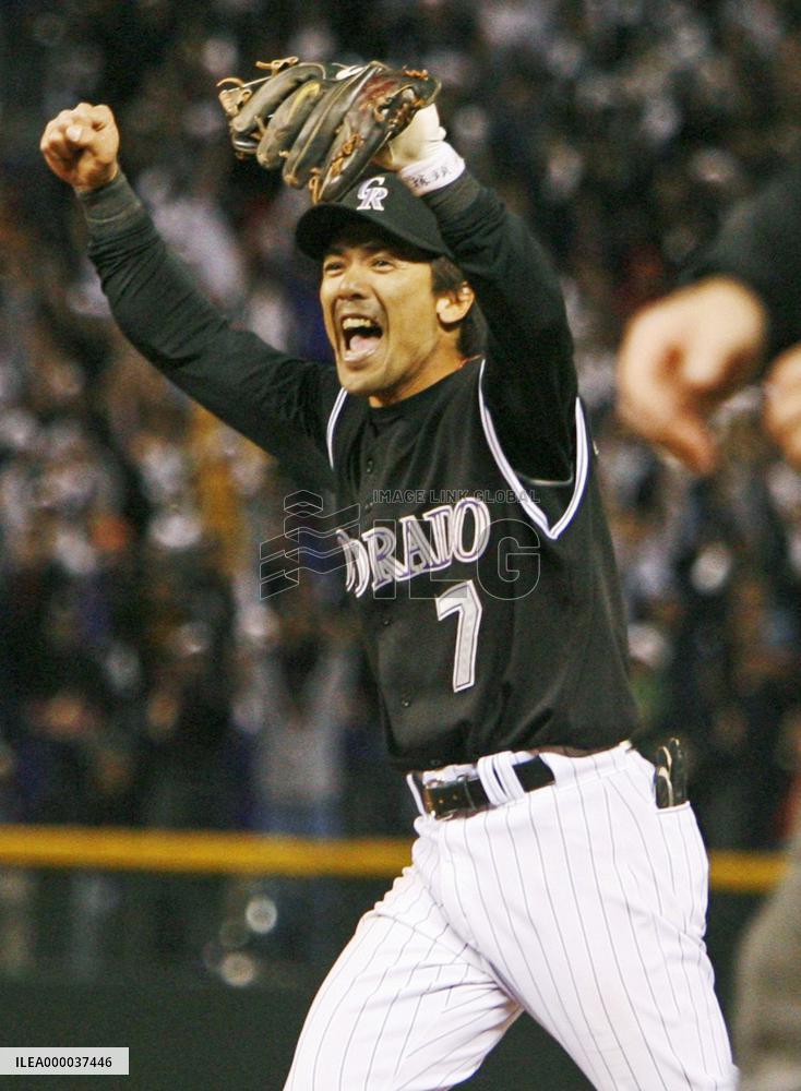 K. Matsui helps Rockies reach NLCS for 1st time