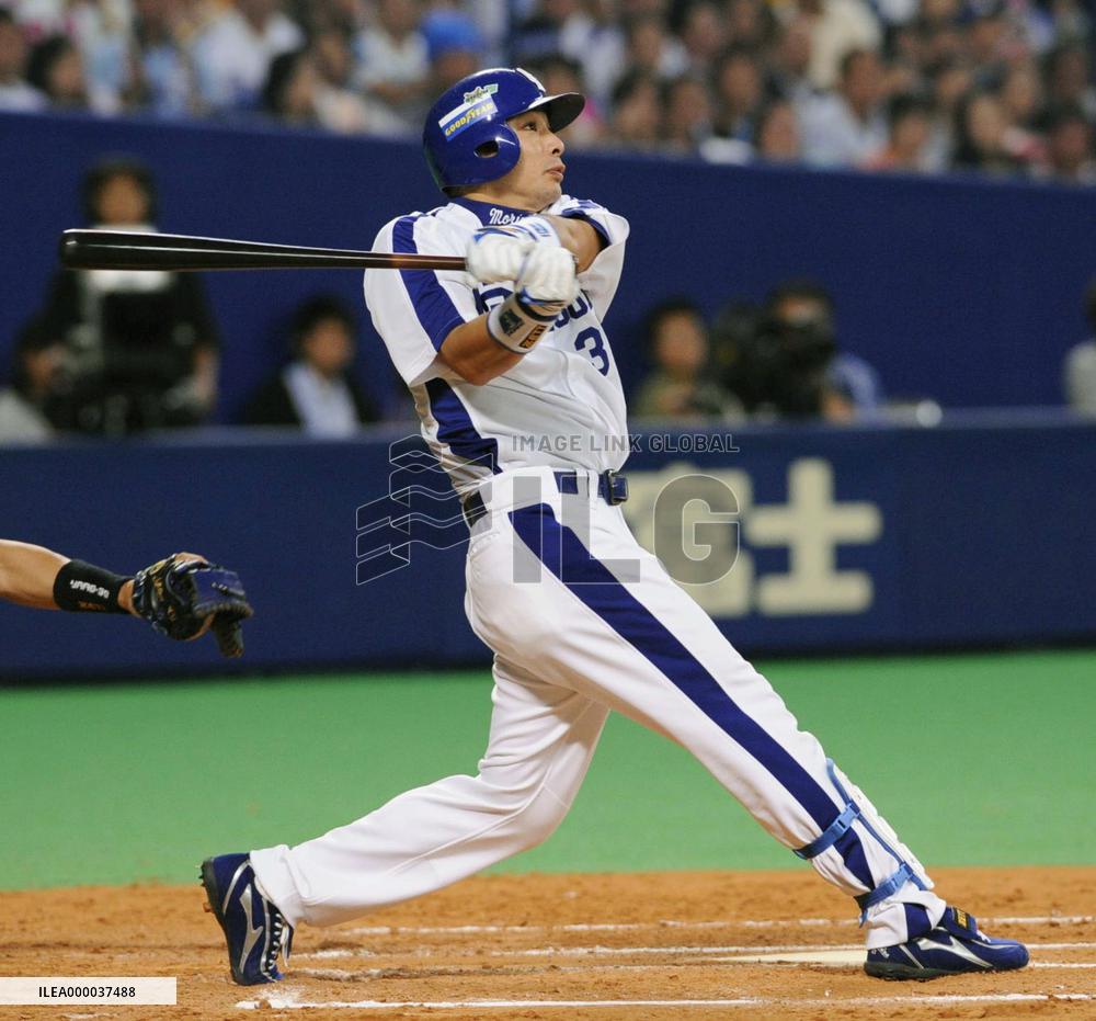 Dragons torch Tigers to take Game 1 of Climax Series