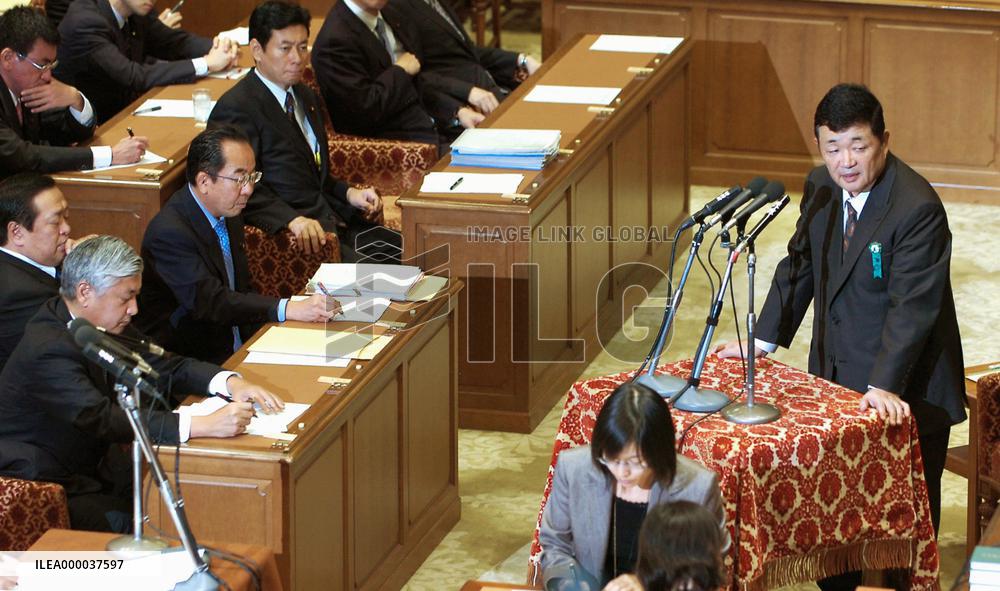 Moriya testifies at Diet over ties with ex-defense firm exec