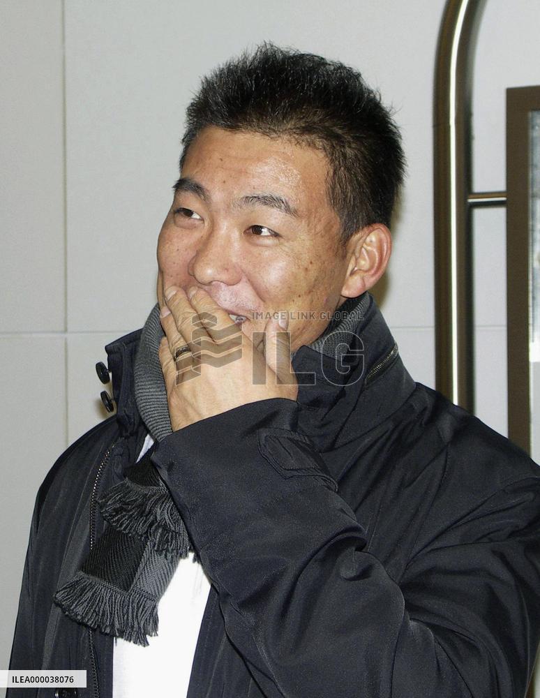 Fukudome in Chicago to formalize 4-year deal with the Cubs