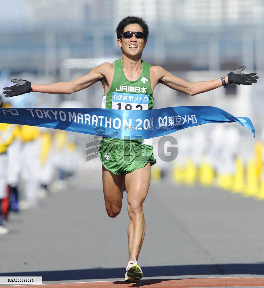Rothlin wins Tokyo Marathon, Japan's Fujiwara 2nd