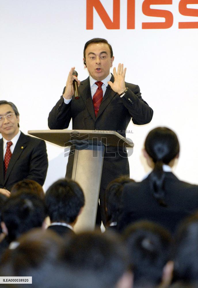 850,000 new recruits mark 1st day of work