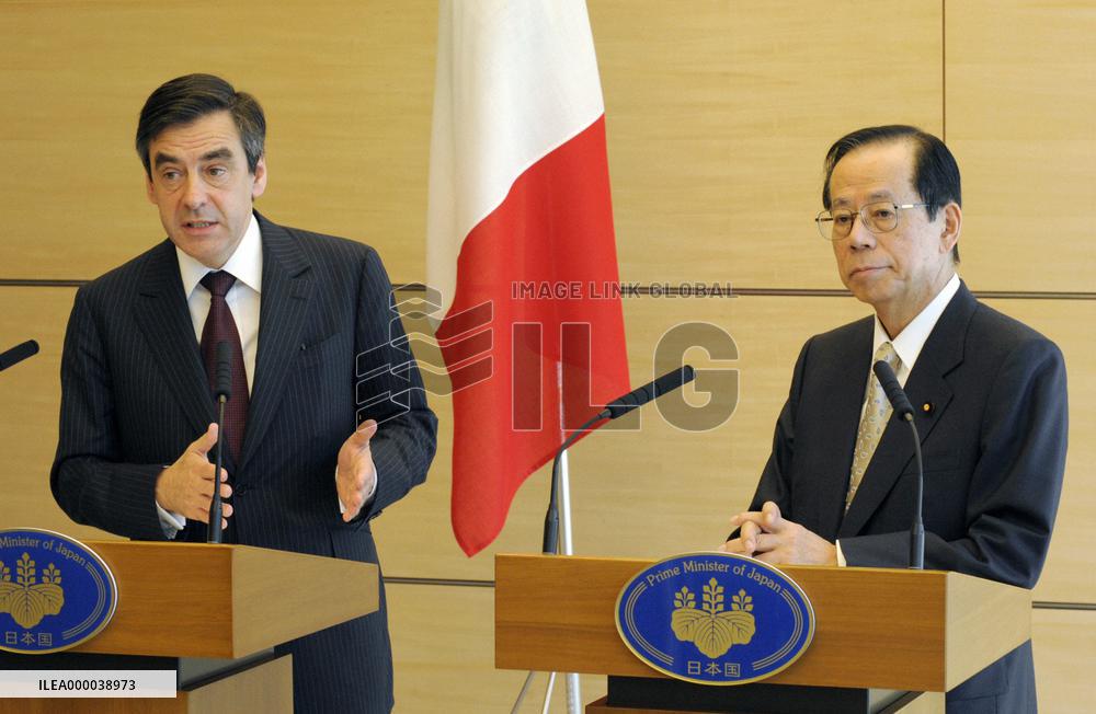 Japan, France agree to cooperate in tackling global issues