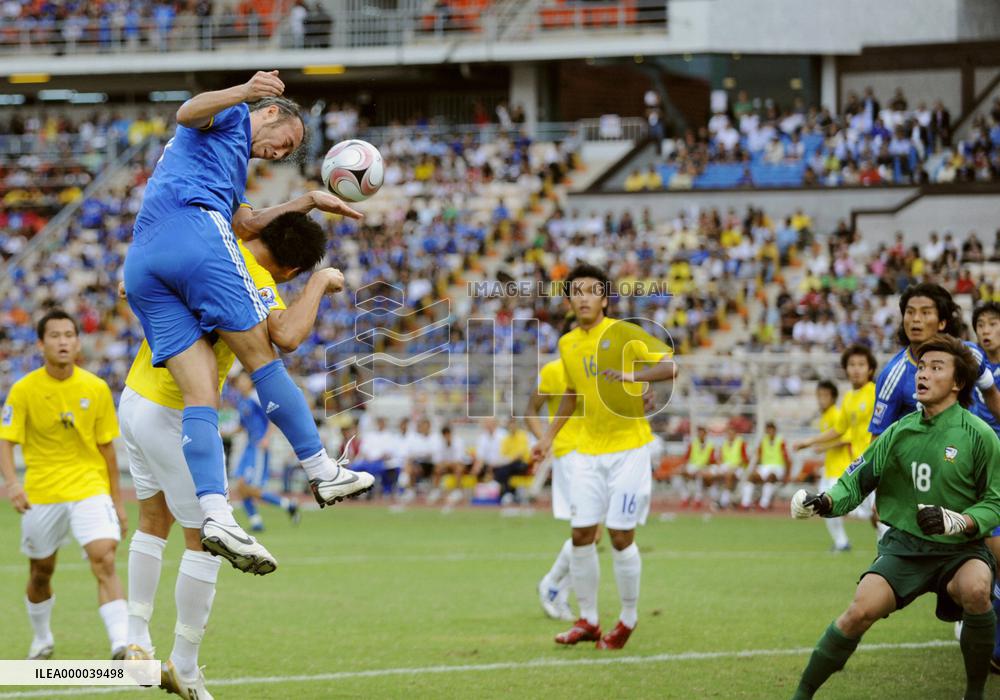 Japan vs Thailand in World Cup qualifying match in Bangkok