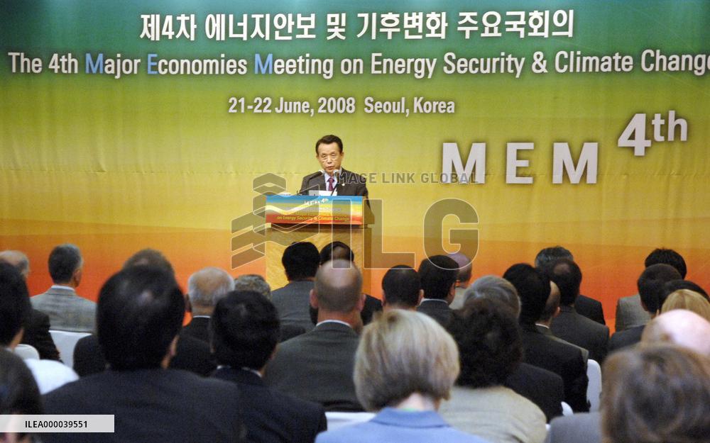 S. Korea premier addresses major economies climate change confab
