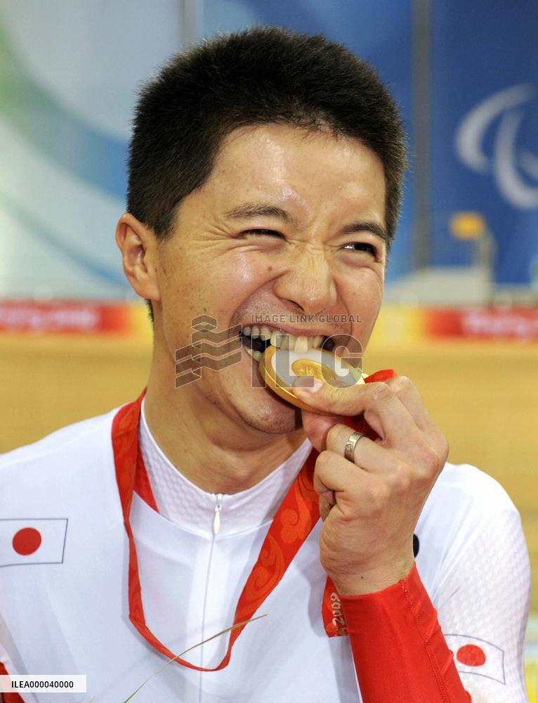 Japan's Ishii wins gold in men's 1km Time Trial (CP4)