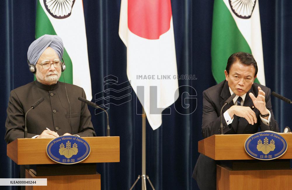 Aso, Singh meet press after talks