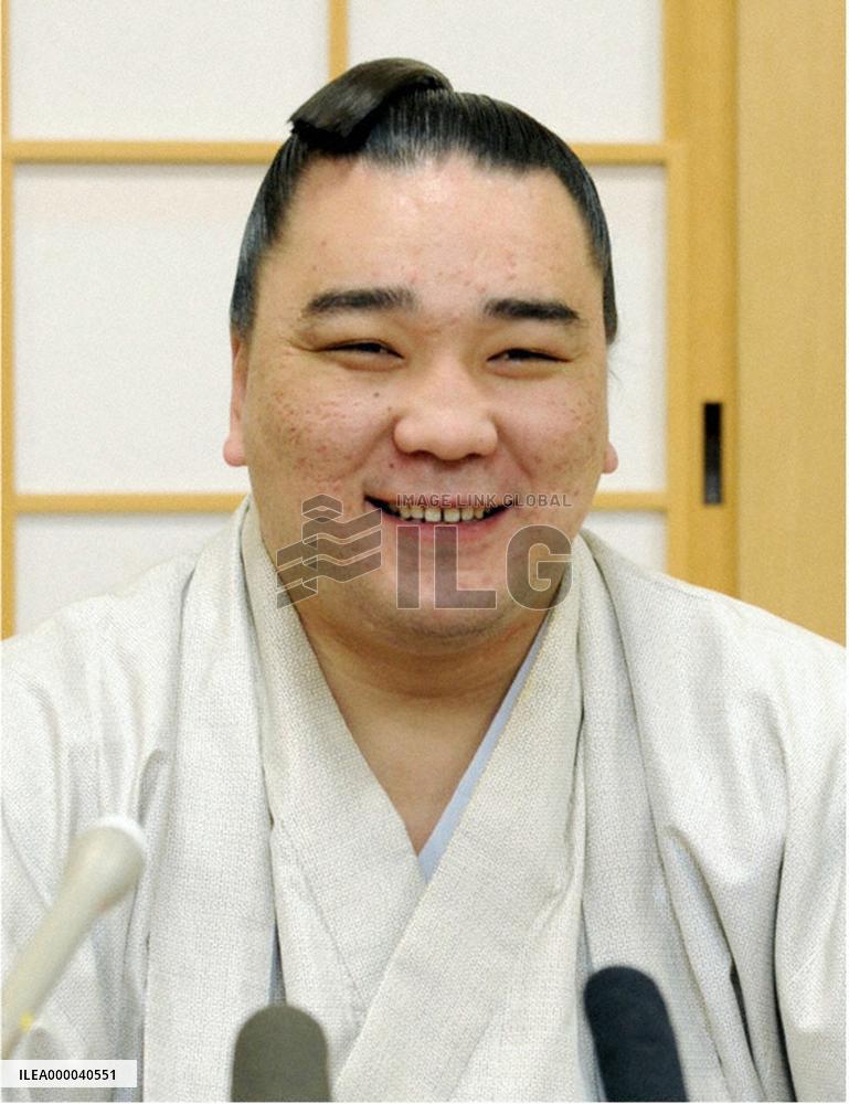 Mongolian wrestler Ama promoted to ozeki