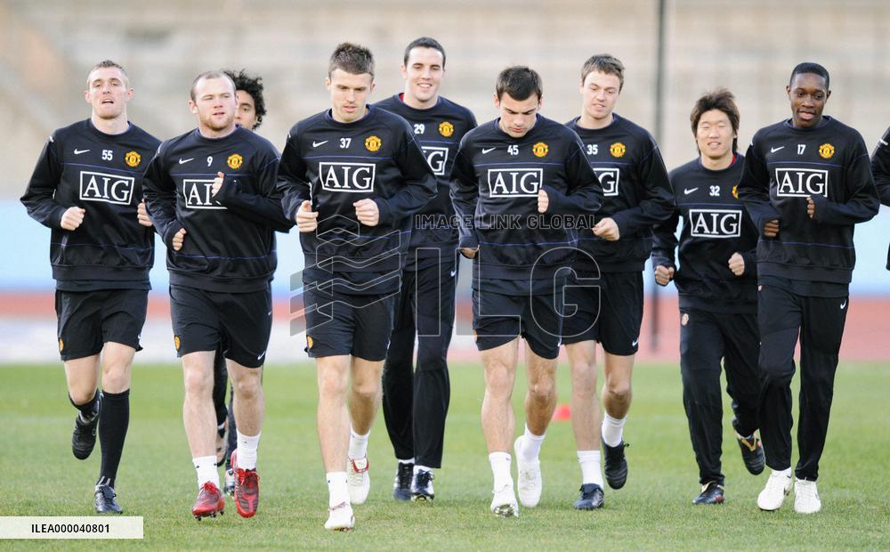 Manchester United prepare for FIFA Club World Cup final