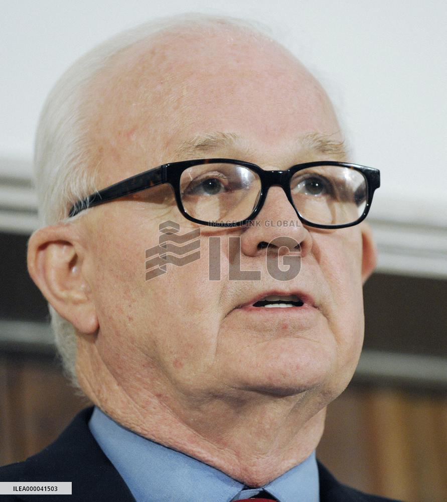 Japan, U.S. warn N. Korea against launch