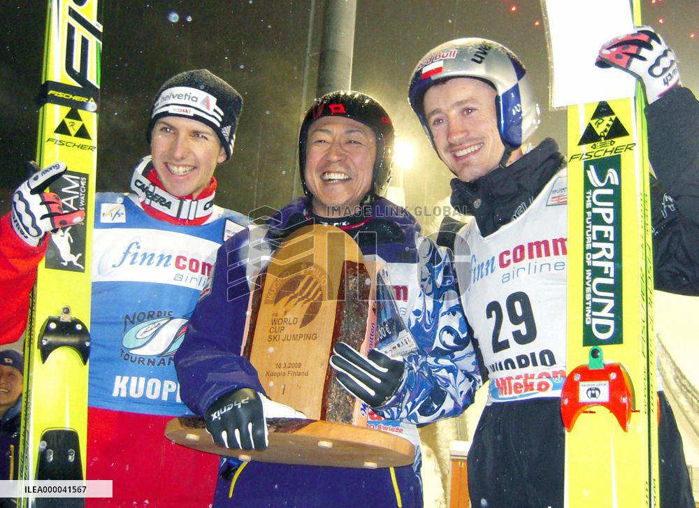 Veteran ski jumper Okabe wins World Cup event in Finland