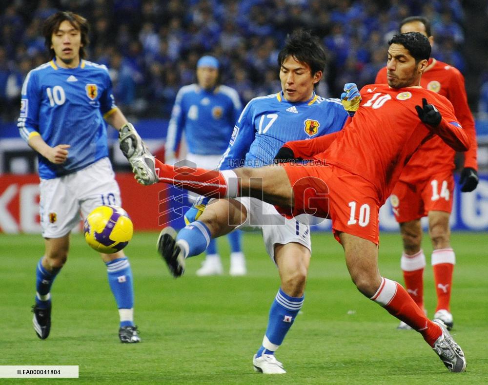 Japan beat Bahrain to edge closer to World Cup
