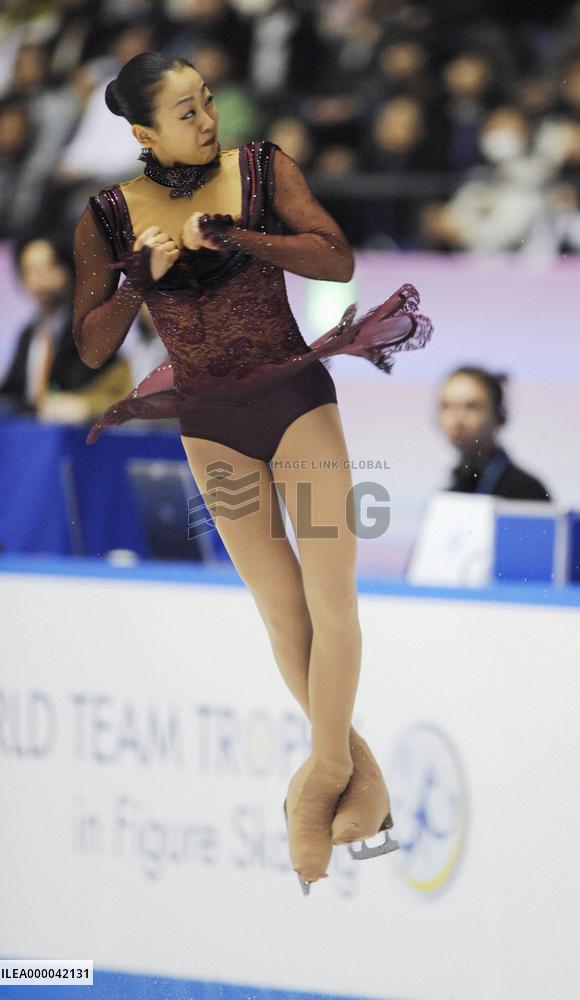 Asada dazzles but U.S. wins World Team Trophy