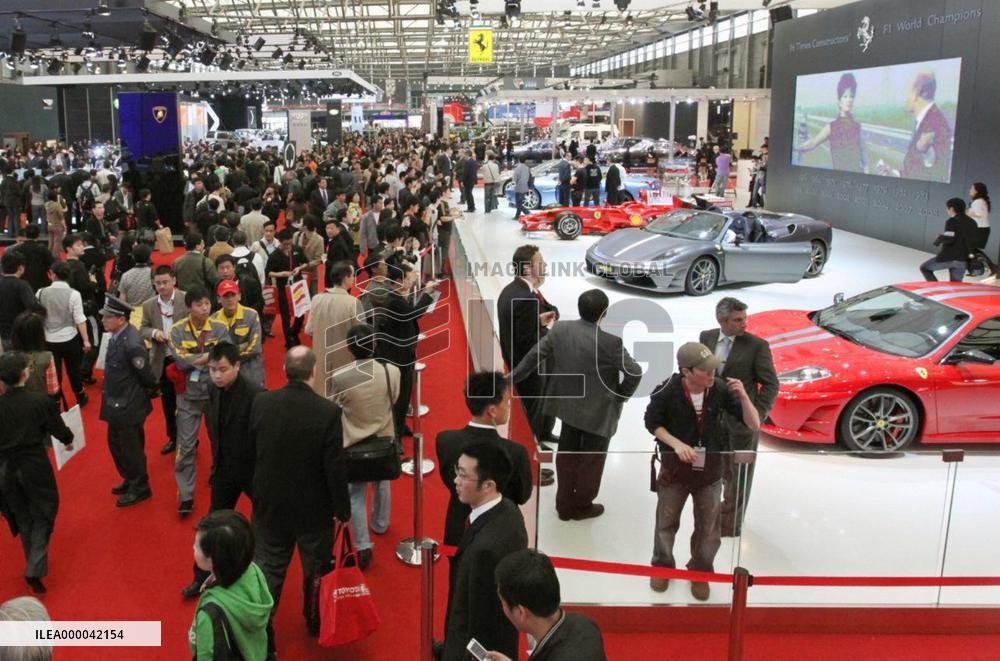 Shanghai Motor Show opens